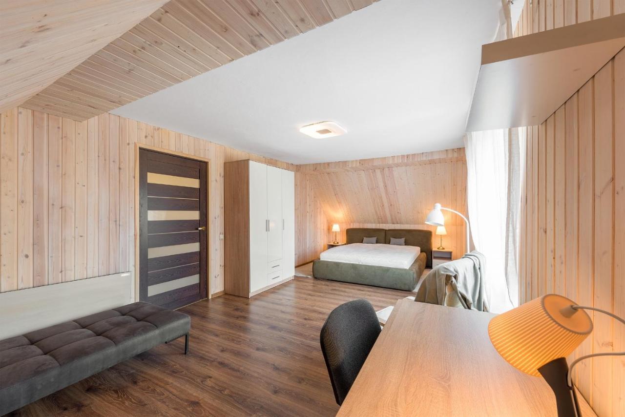 Shanghai Banzai Family Apartment Вилнюс Екстериор снимка