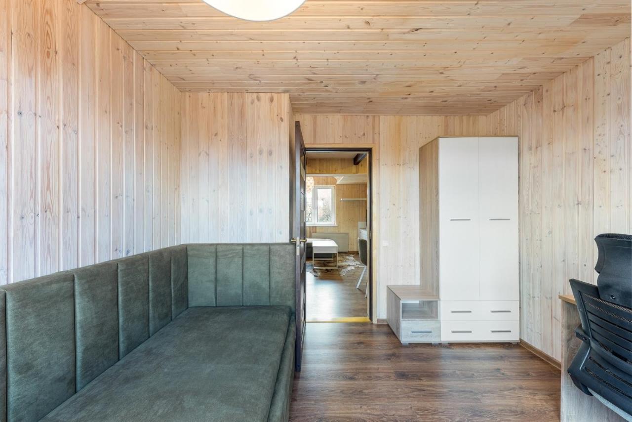 Shanghai Banzai Family Apartment Вилнюс Екстериор снимка