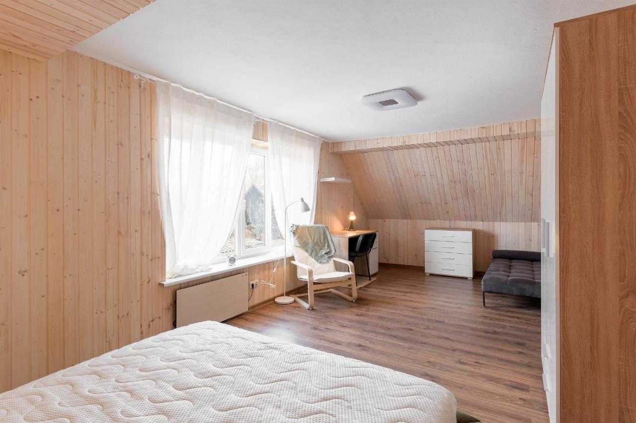 Shanghai Banzai Family Apartment Вилнюс Екстериор снимка